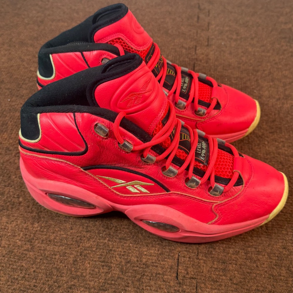 Reebok Question Mid Hot Ones Mens Red Basketball Shoes Size 9.5 GV7093 casual B-